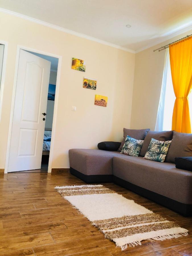 Vadszolo Apartman Balatonmariafurdo Exterior photo