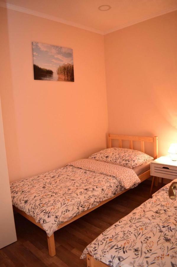 Vadszolo Apartman Balatonmariafurdo Exterior photo